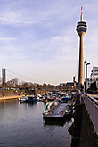 Hafen und Rheinturm