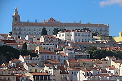über den Dächern von Lissabon